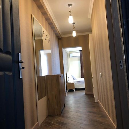 White-House Aparthotel Уреки Екстериор снимка