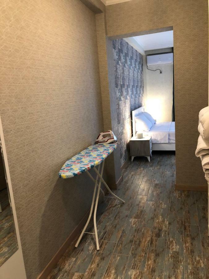 White-House Aparthotel Уреки Екстериор снимка